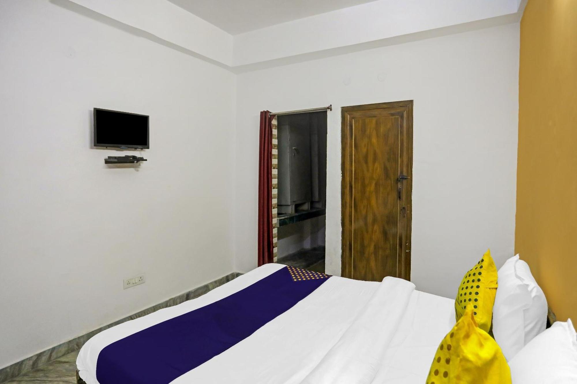 Spot On Raj Hotel Vip Near Worlds Of Wonder Kālkāji Devi Exterior foto