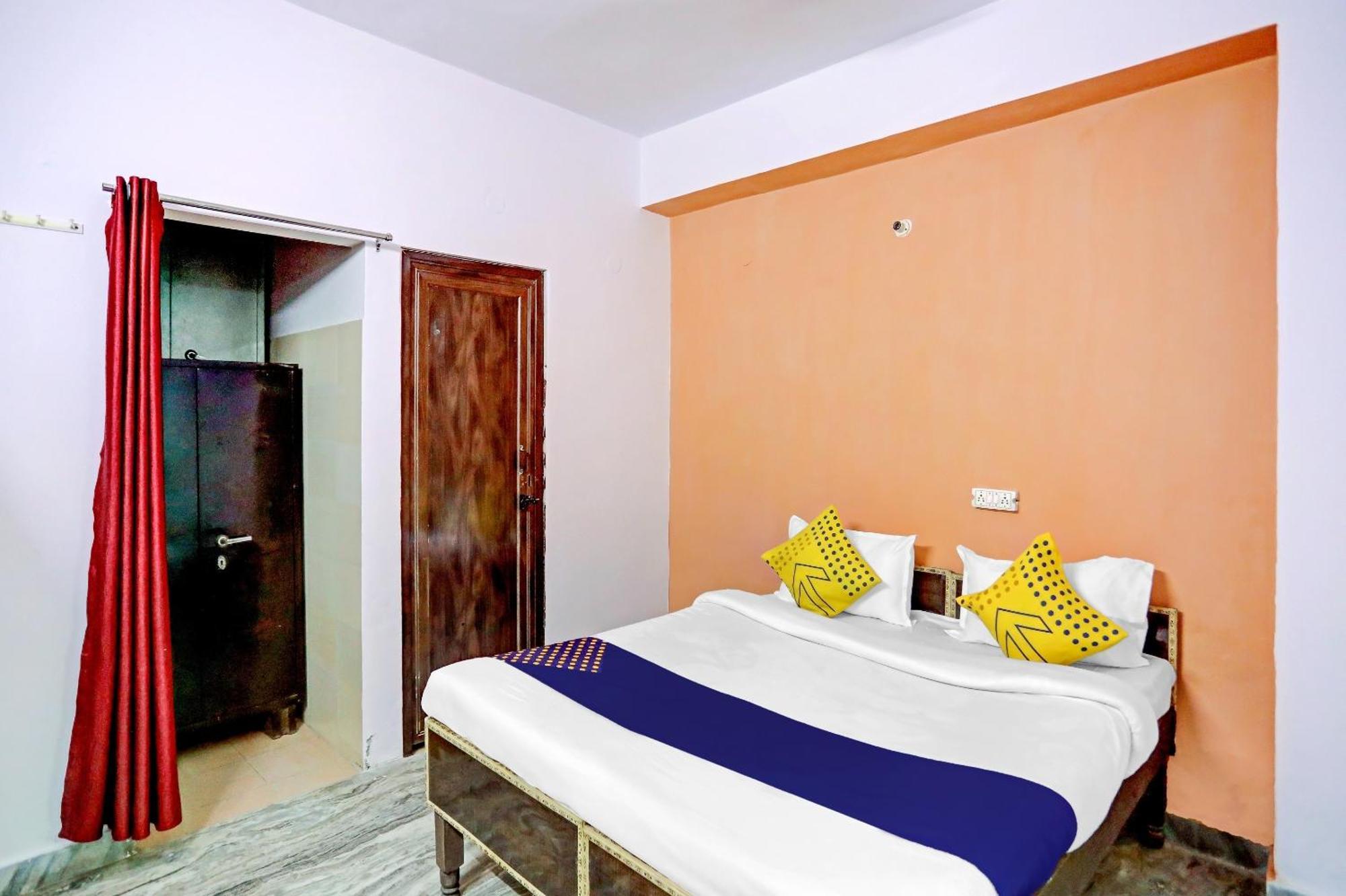 Spot On Raj Hotel Vip Near Worlds Of Wonder Kālkāji Devi Exterior foto